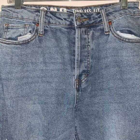 S.O.N.G. Timeless Fit Womens Distressed Jeans Size 5/27 - Picture 2 of 11